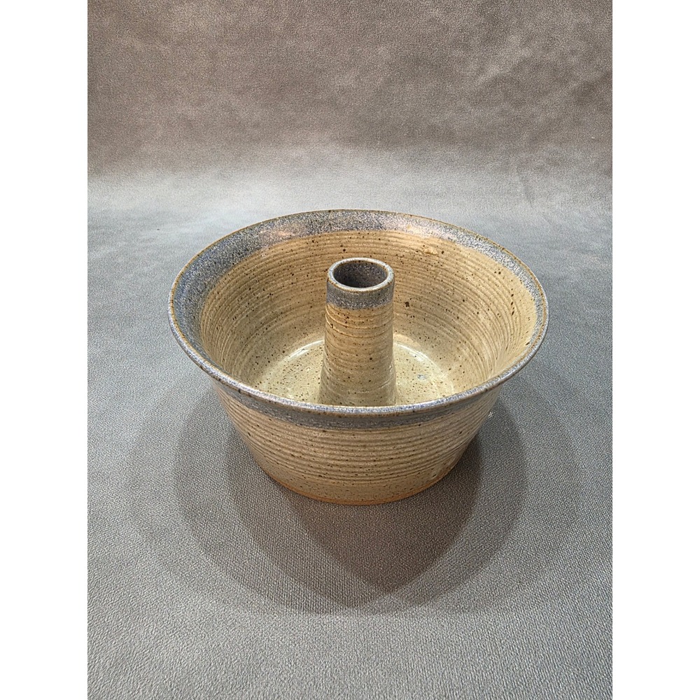 Vintage Studio Pottery Stoneware Bundt Cake Pan Speckled Glaze Blue Rim 7.5"